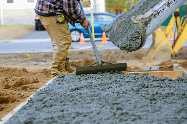 Best Concrete Sidewalk Installation in Hollymead, VA
